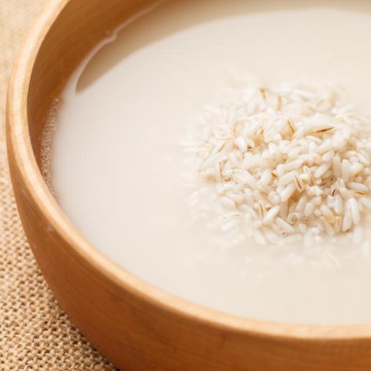 The Benefits Of Rice Water Rinses For Naturally Curly Hair